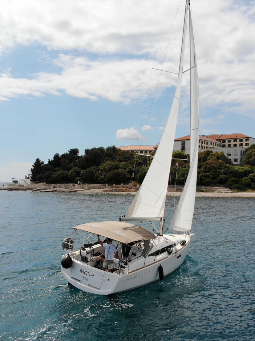 Jeanneau 49 Marie
