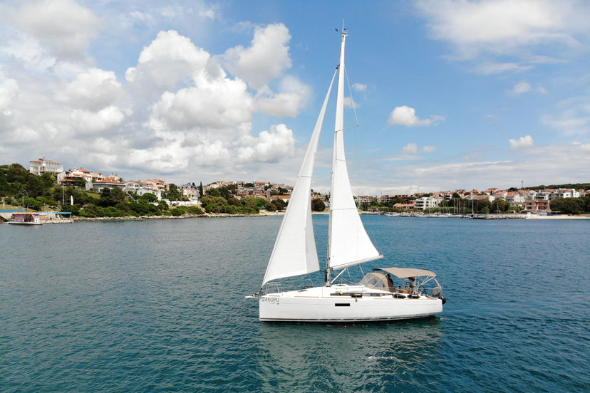 Jeanneau 49 Marie