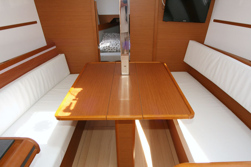 Jeanneau 49 Marie