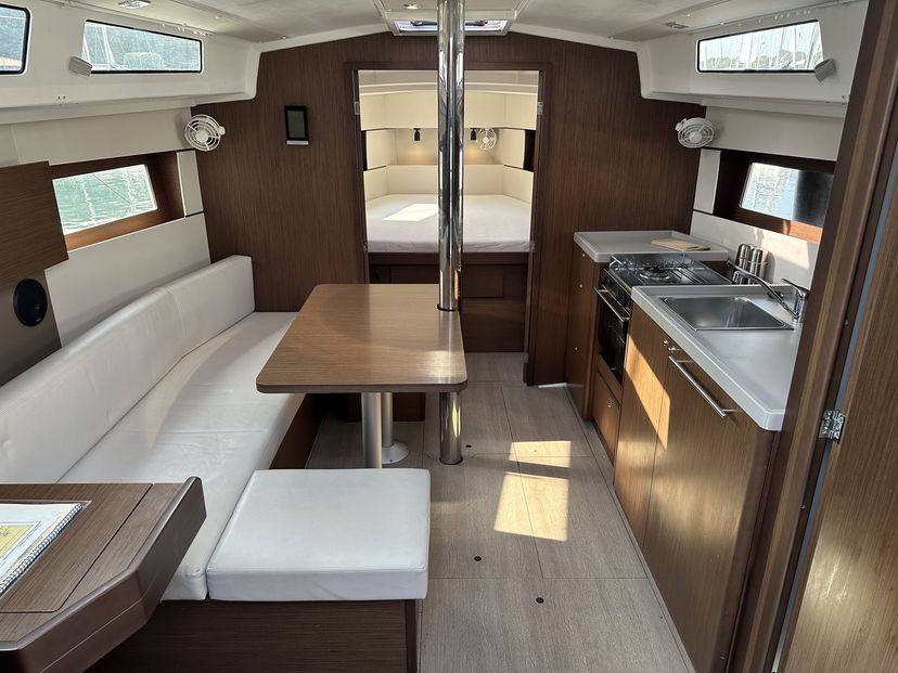 Beneteau 38 Maja