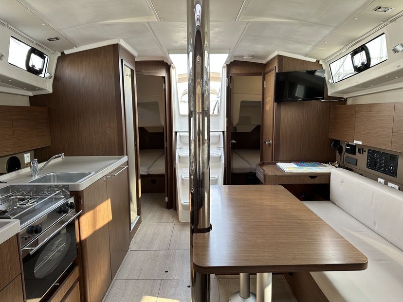 Beneteau 38 Maja