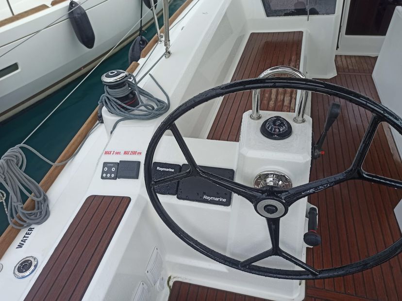 Beneteau 38 Tamara