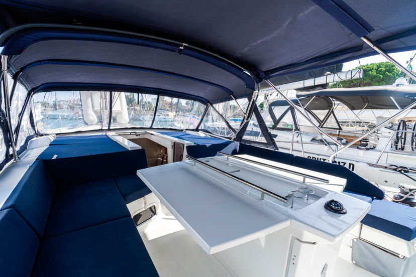 Beneteau OCEANIS 51.1 Anfitrite - Comfort line