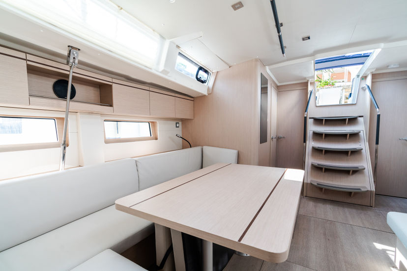 Beneteau OCEANIS 51.1 Anfitrite - Comfort line