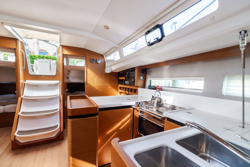 Jeanneau 40 Diana - Standard line