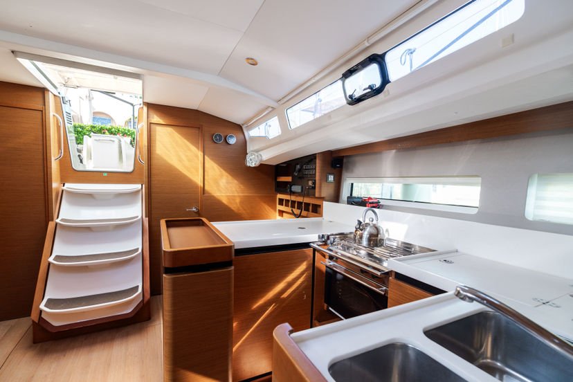 Jeanneau 40 Diana - Standard line