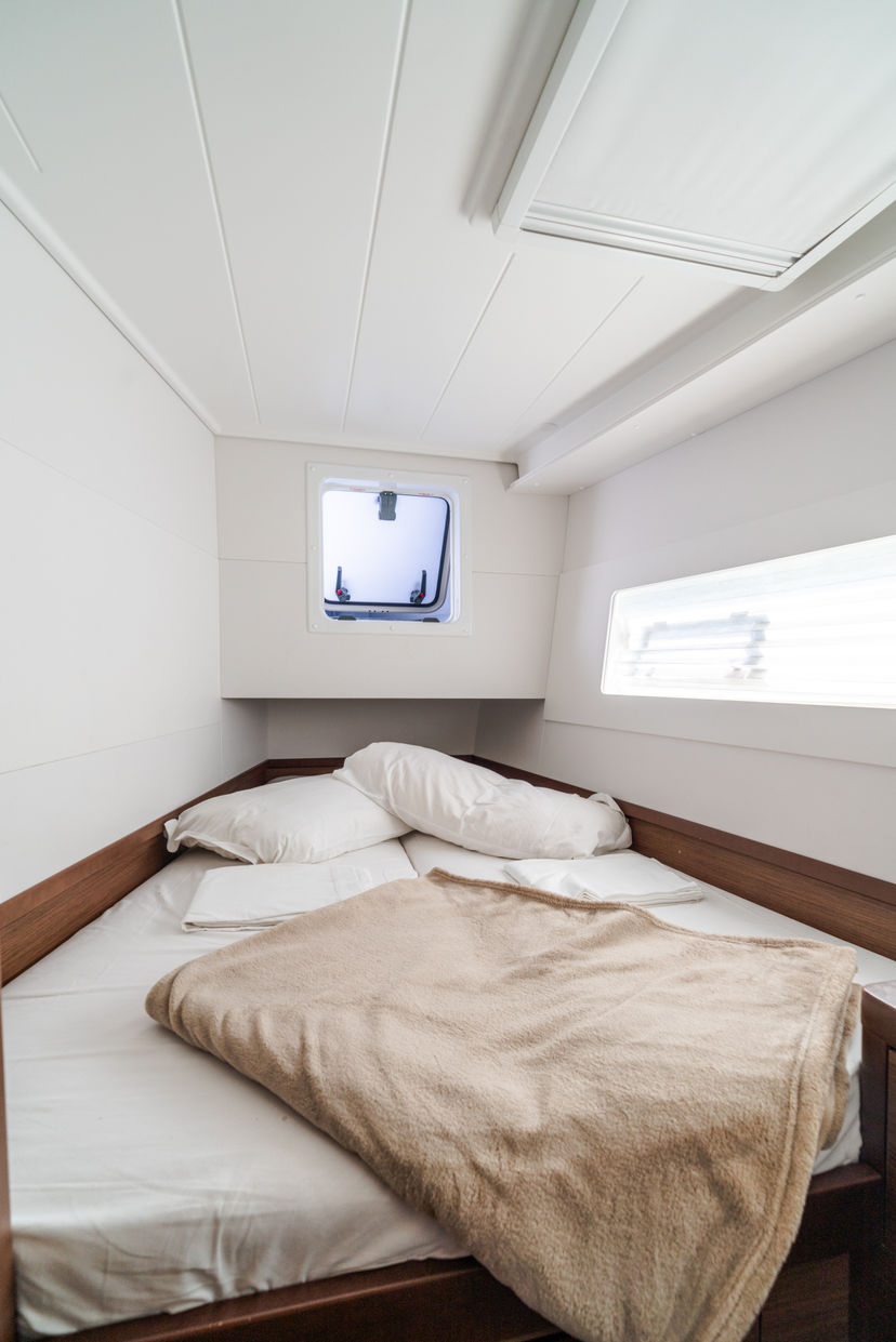 Lagoon 40 Nereo - Standard line