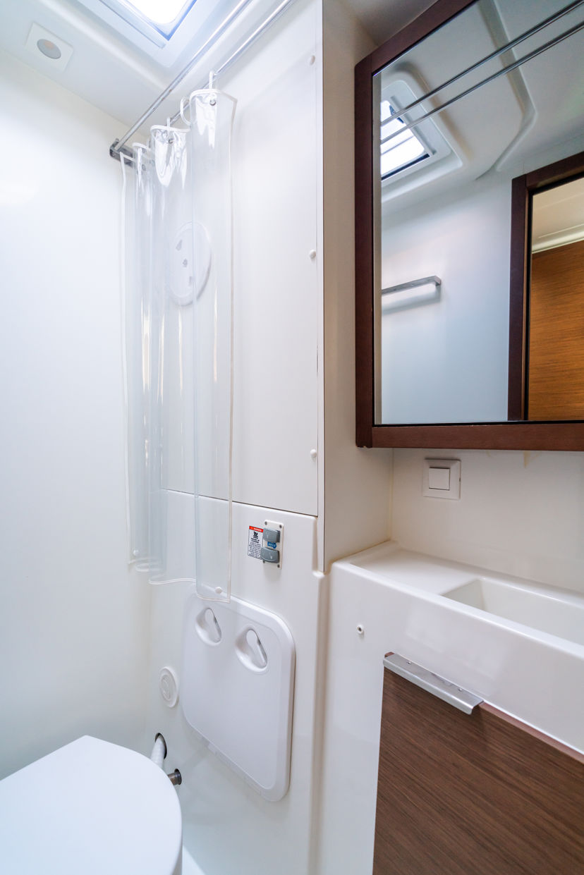 Lagoon 40 Nereo - Standard line