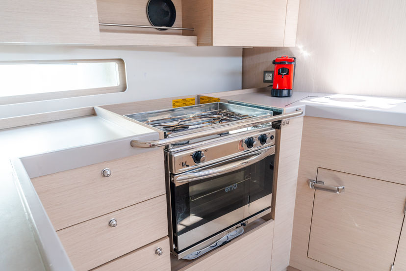 Beneteau 40 Oneiros - Comfort line
