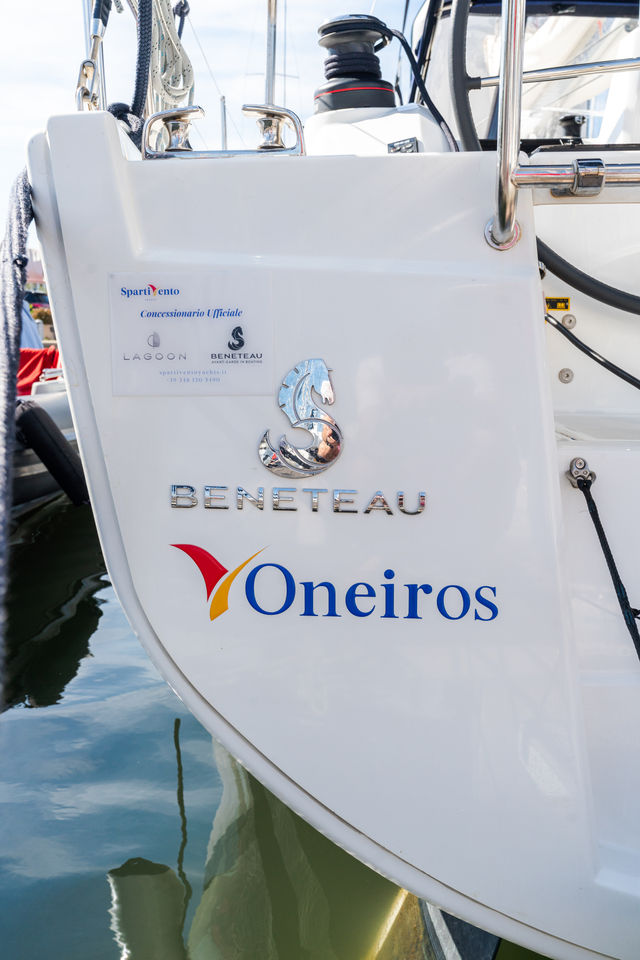 Beneteau 40 Oneiros - Comfort line