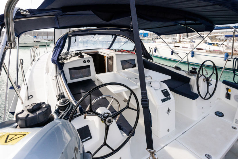 Jeanneau 410 Pheia - Comfort line