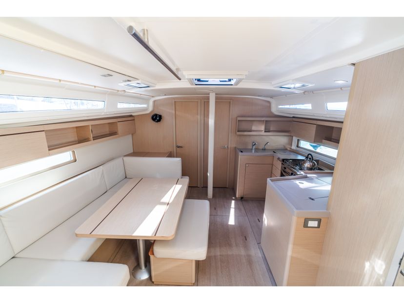 Beneteau 40 Tecla - Comfort line