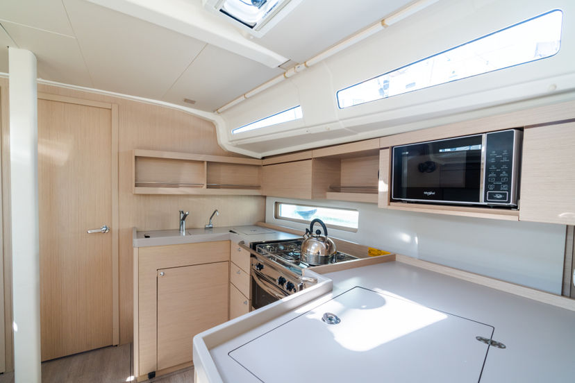 Beneteau 40 Tecla - Comfort line