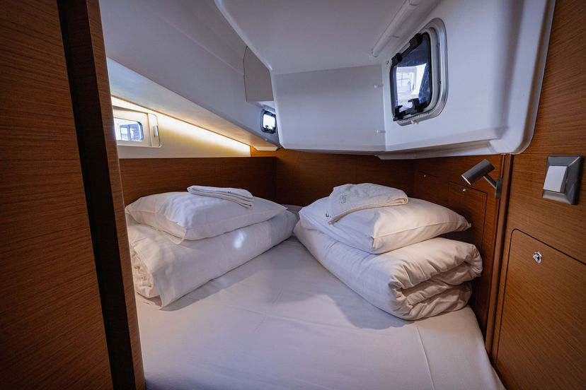 Jeanneau 410 Purr