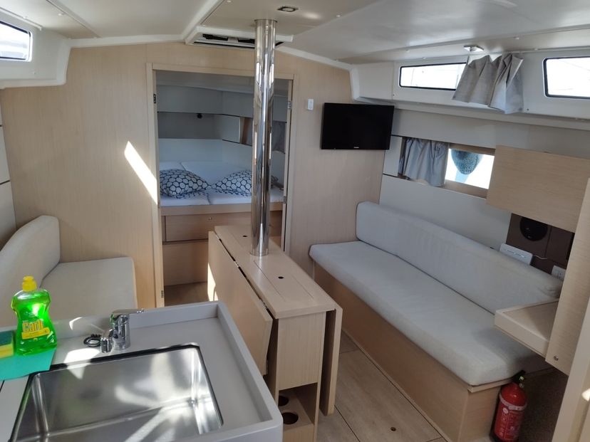 Beneteau 38 Lukas