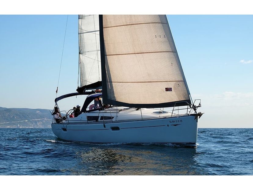 Jeanneau 39 MOoN