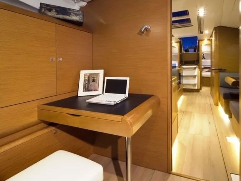 Jeanneau 40 Sora