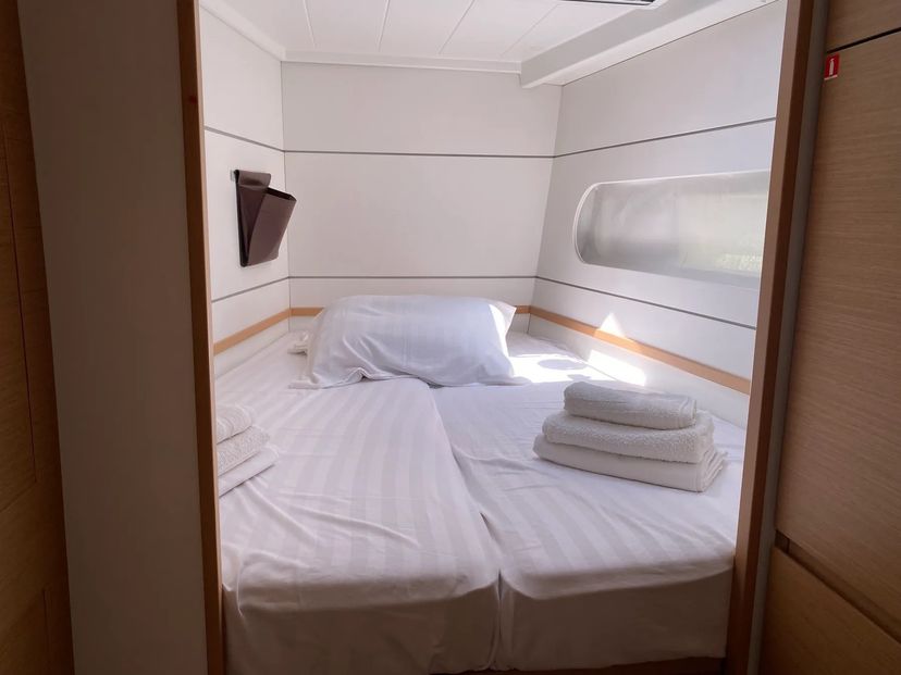 Excess Catamarans EX Spearhead