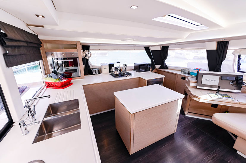 Fountaine Pajot 50 Soleil Rae