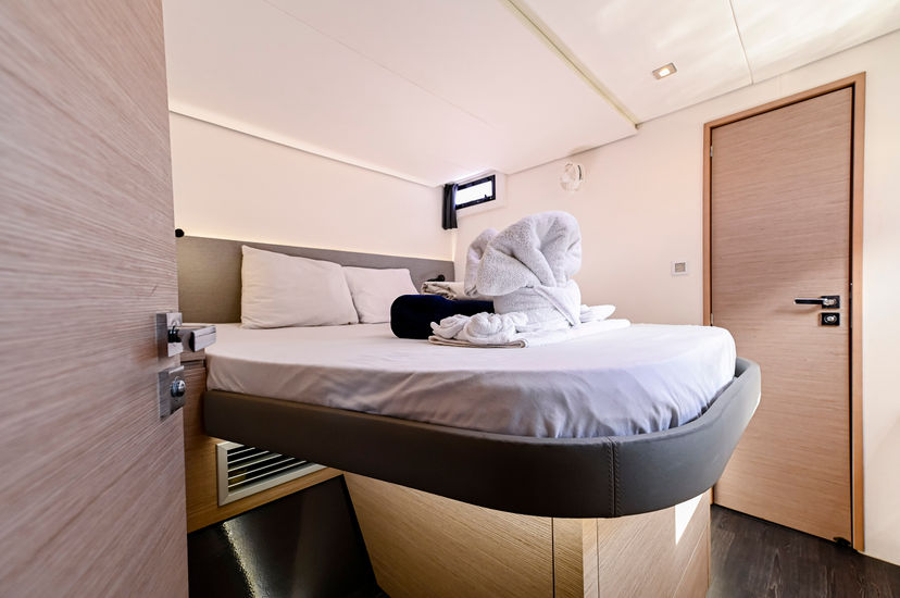 Fountaine Pajot 50 Soleil Rae