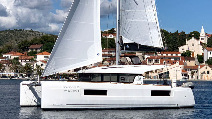 Lagoon 40 Balance 69