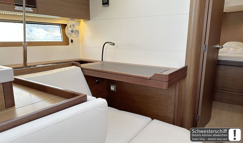 Beneteau OCEANIS 46.1 Momo