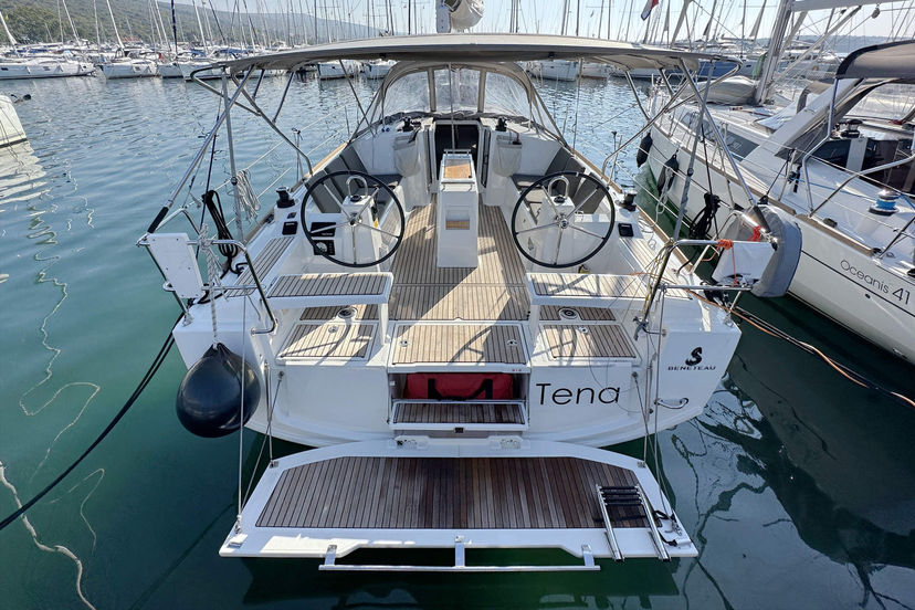 Beneteau 38 Tena