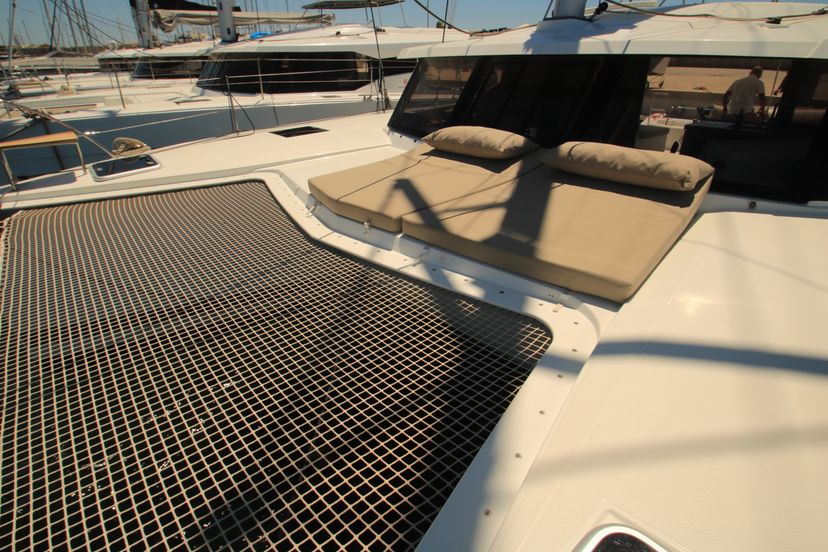 Fountaine Pajot 40 Lipara (Ac+Gen+Wm)
