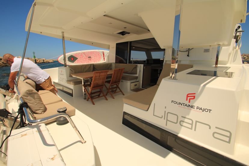 Fountaine Pajot 40 Lipara (Ac+Gen+Wm)