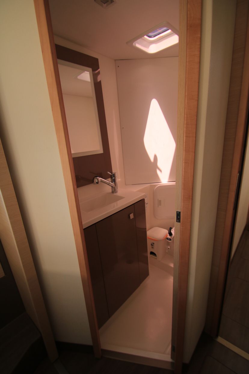 Fountaine Pajot 40 Lipara (Ac+Gen+Wm)