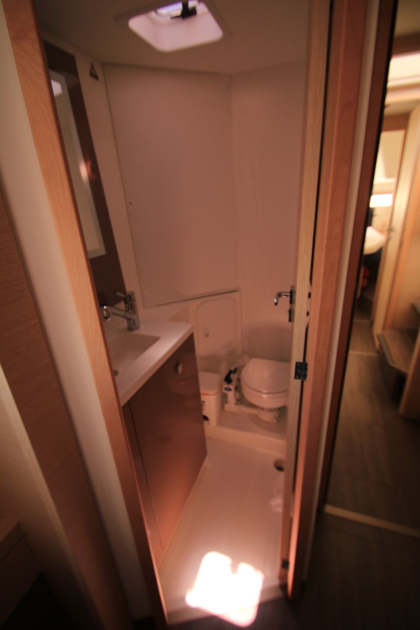 Fountaine Pajot 40 Lipara (Ac+Gen+Wm)