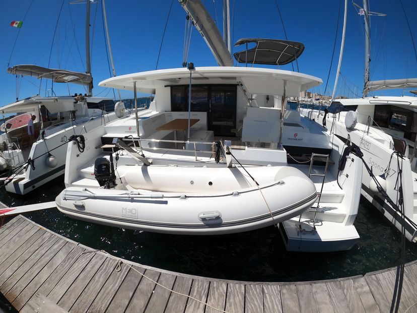 Fountaine Pajot 42 Astrea 