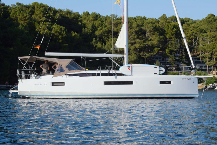 Jeanneau 410 Lara
