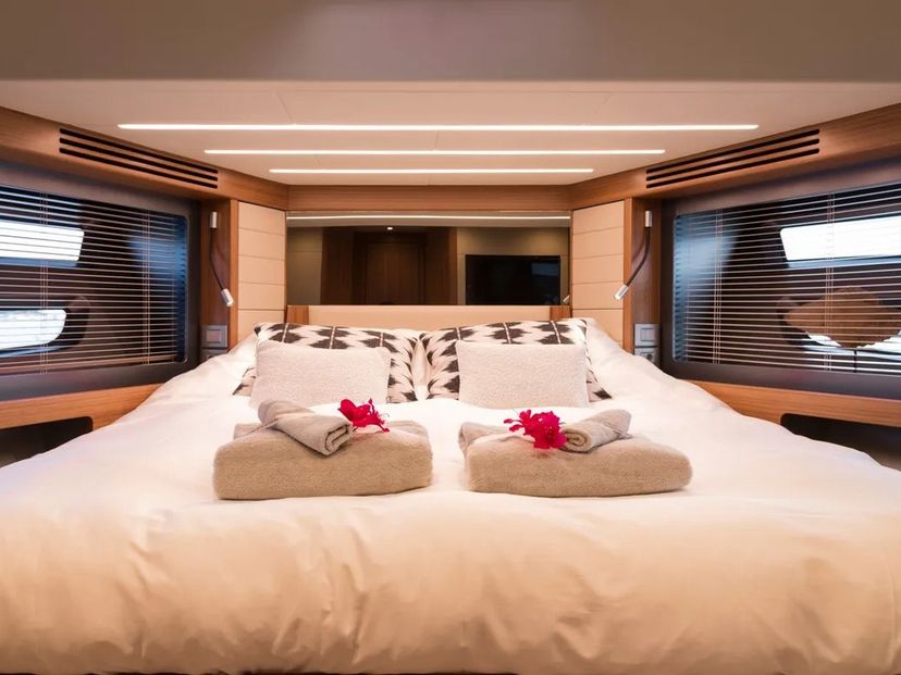Absolute Riva Stander 48