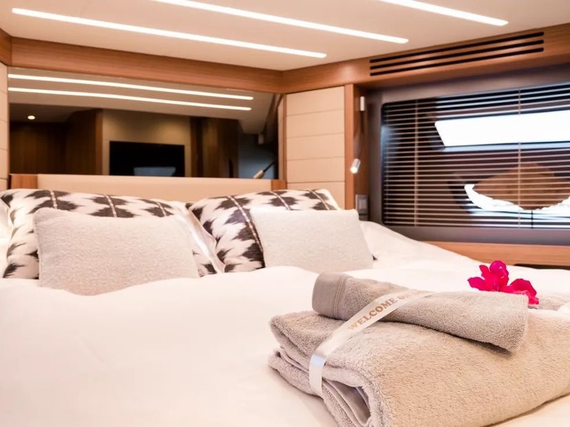 Absolute Riva Stander 48