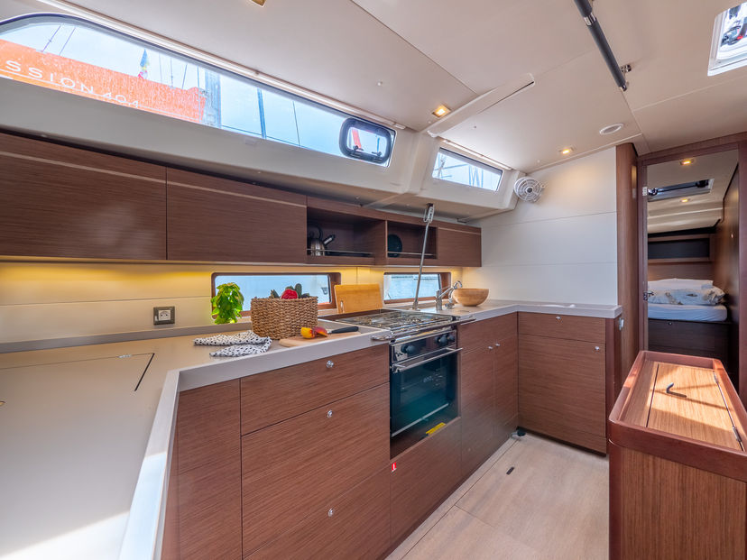Beneteau OCEANIS 46.1 AMORINO