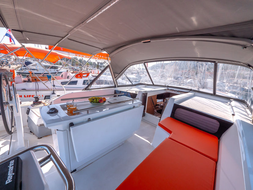 Beneteau OCEANIS 46.1 AMORINO