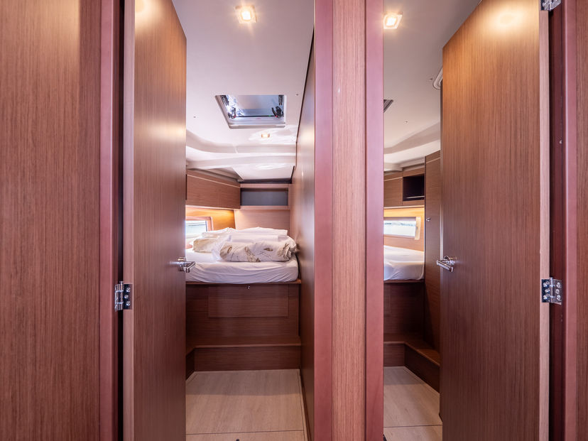 Beneteau OCEANIS 46.1 AMORINO