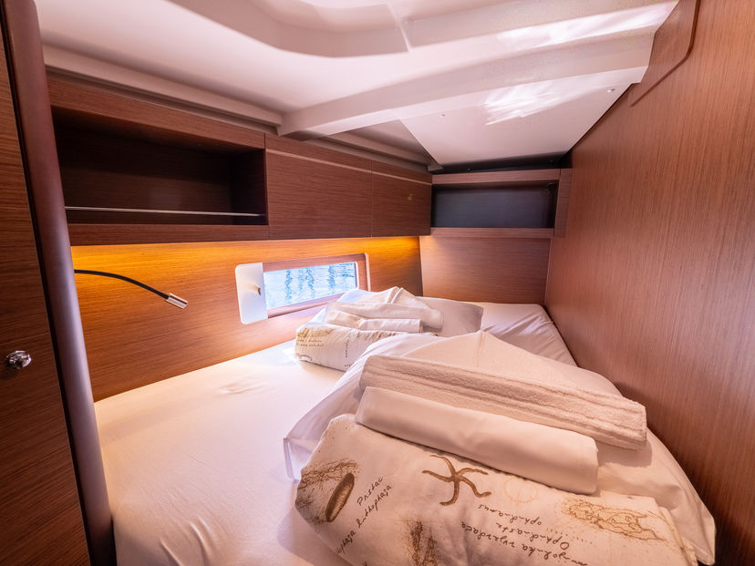 Beneteau OCEANIS 46.1 AMORINO