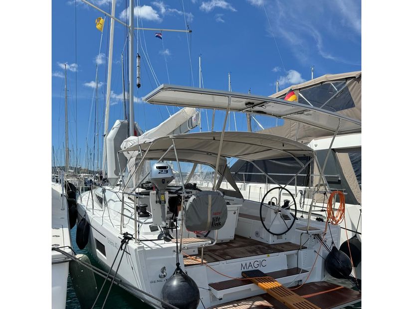 Beneteau 40 Magic