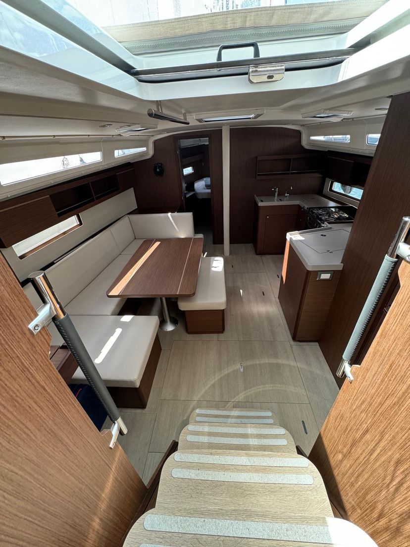Beneteau 40 Magic