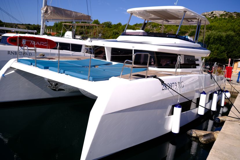 Cervetti Catamarans 44 Abuzz