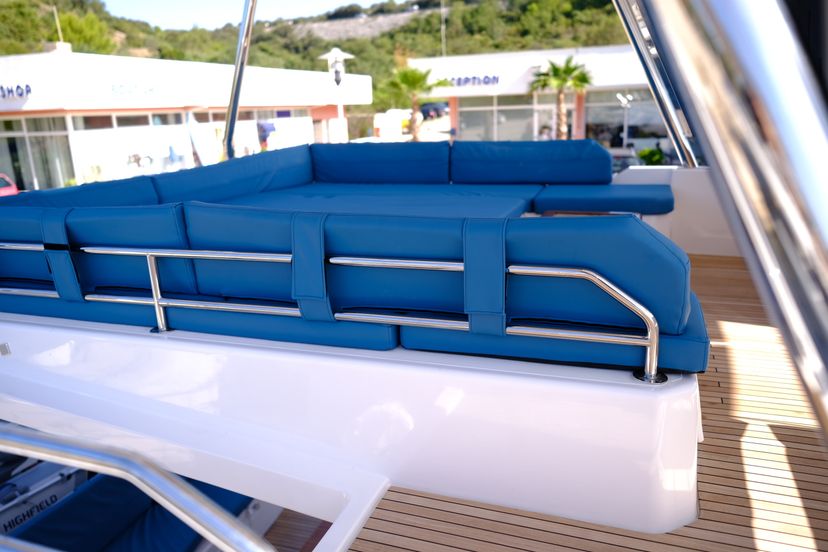 Cervetti Catamarans 44 Abuzz