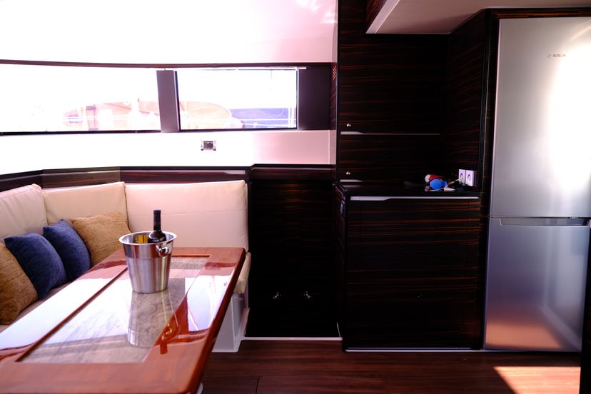 Cervetti Catamarans 44 Abuzz