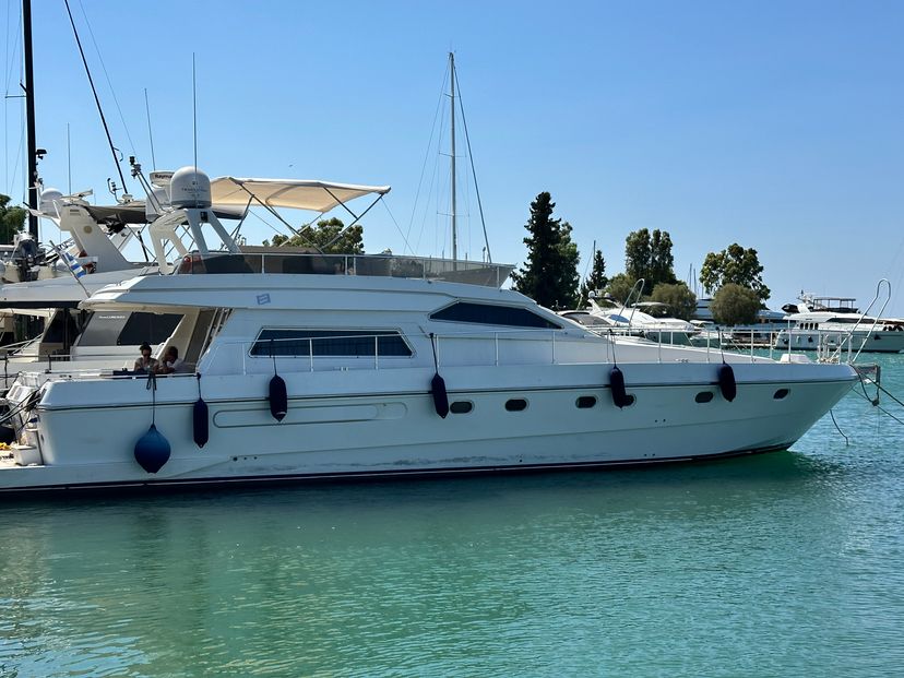 Ferretti 64ft. Altura 58