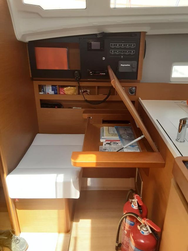 Jeanneau 410 Circe
