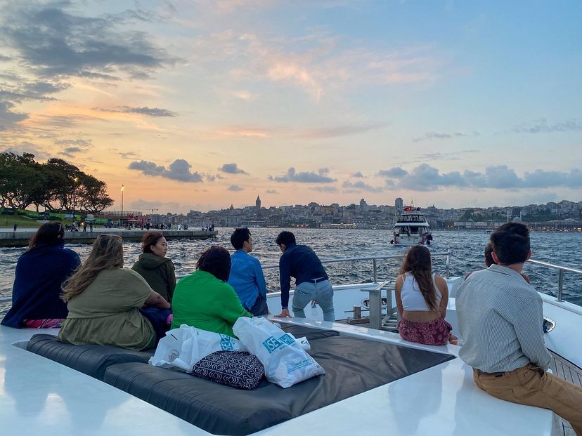 Custom-made RIVER BOSPHORUS