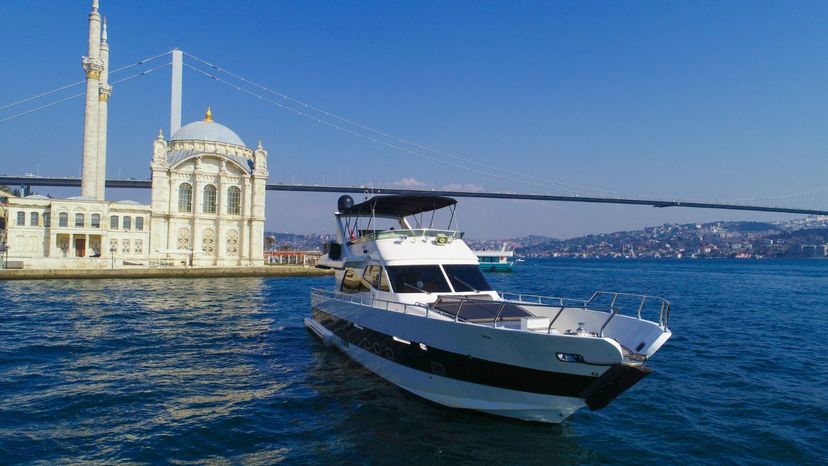 CUSTOM MADE RIVER M BOSPHORUS