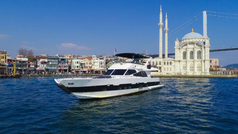 CUSTOM MADE RIVER M BOSPHORUS