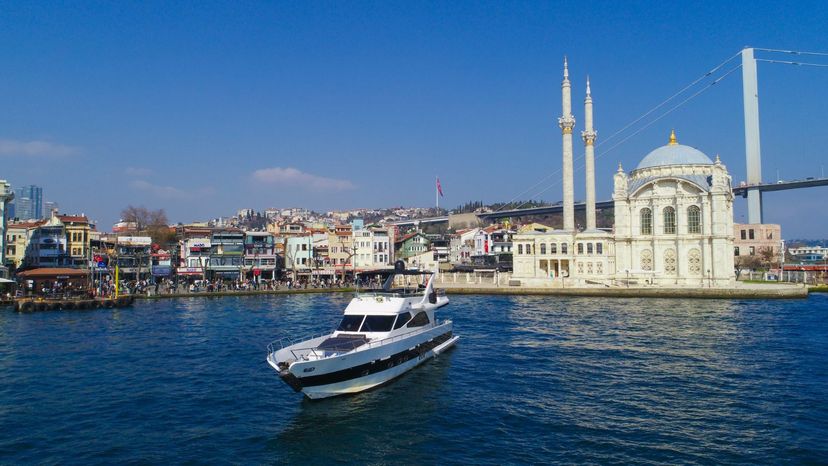 CUSTOM MADE RIVER M BOSPHORUS